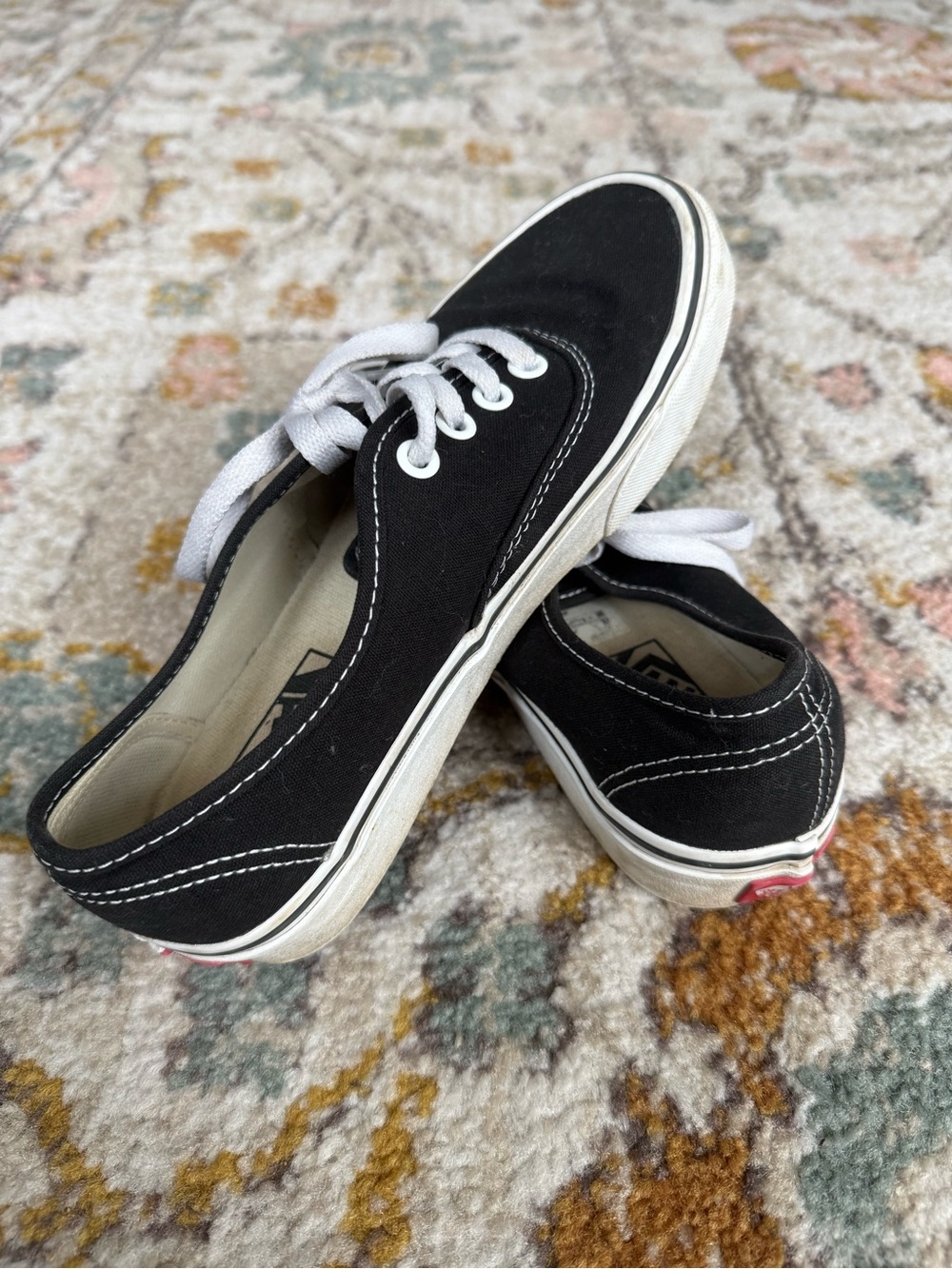 VANS Authentic Black and White Low Pro Canvas Flat Sneakers Size W6.5/M5